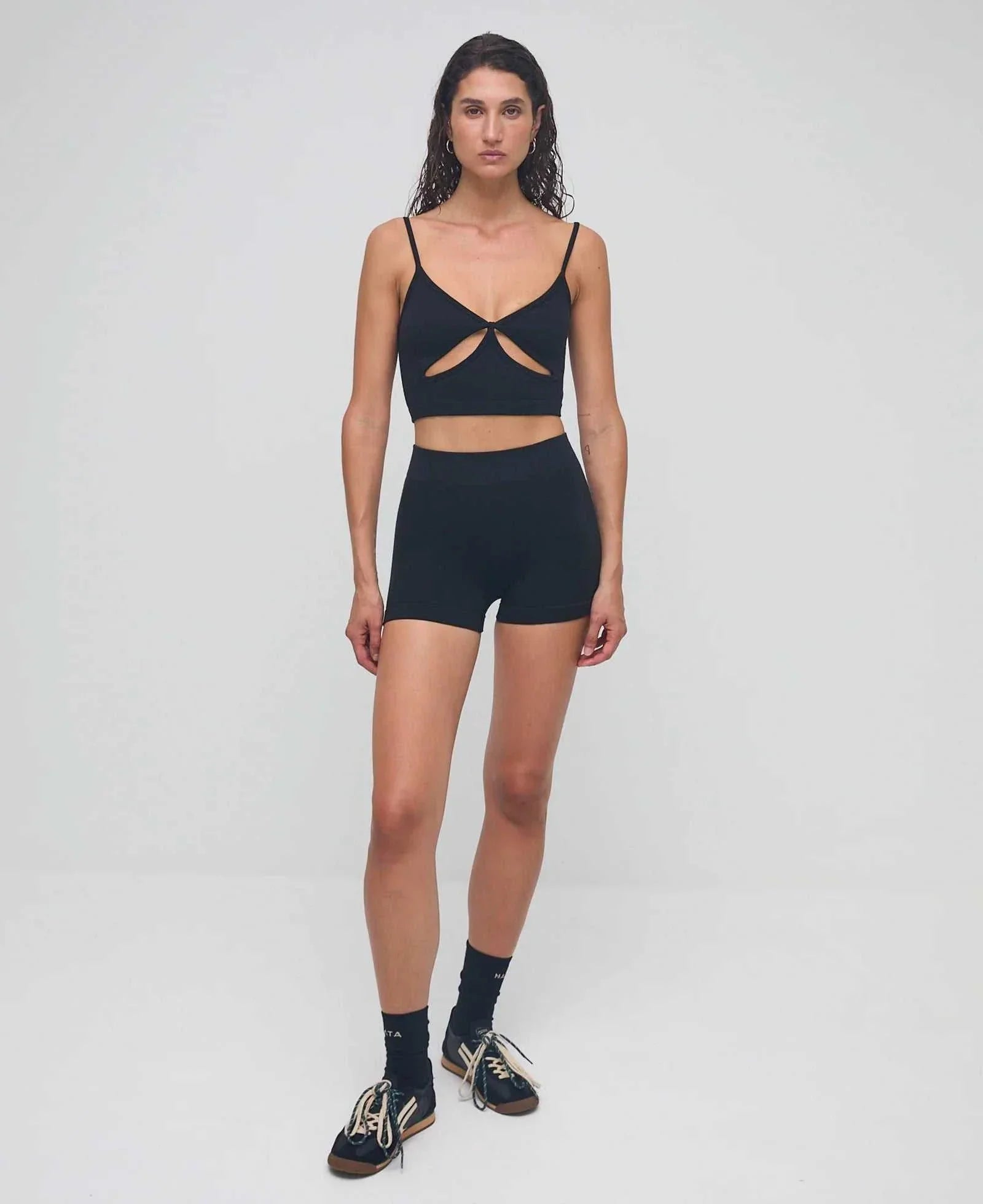 Nagnata Splice Wool Crop Black
