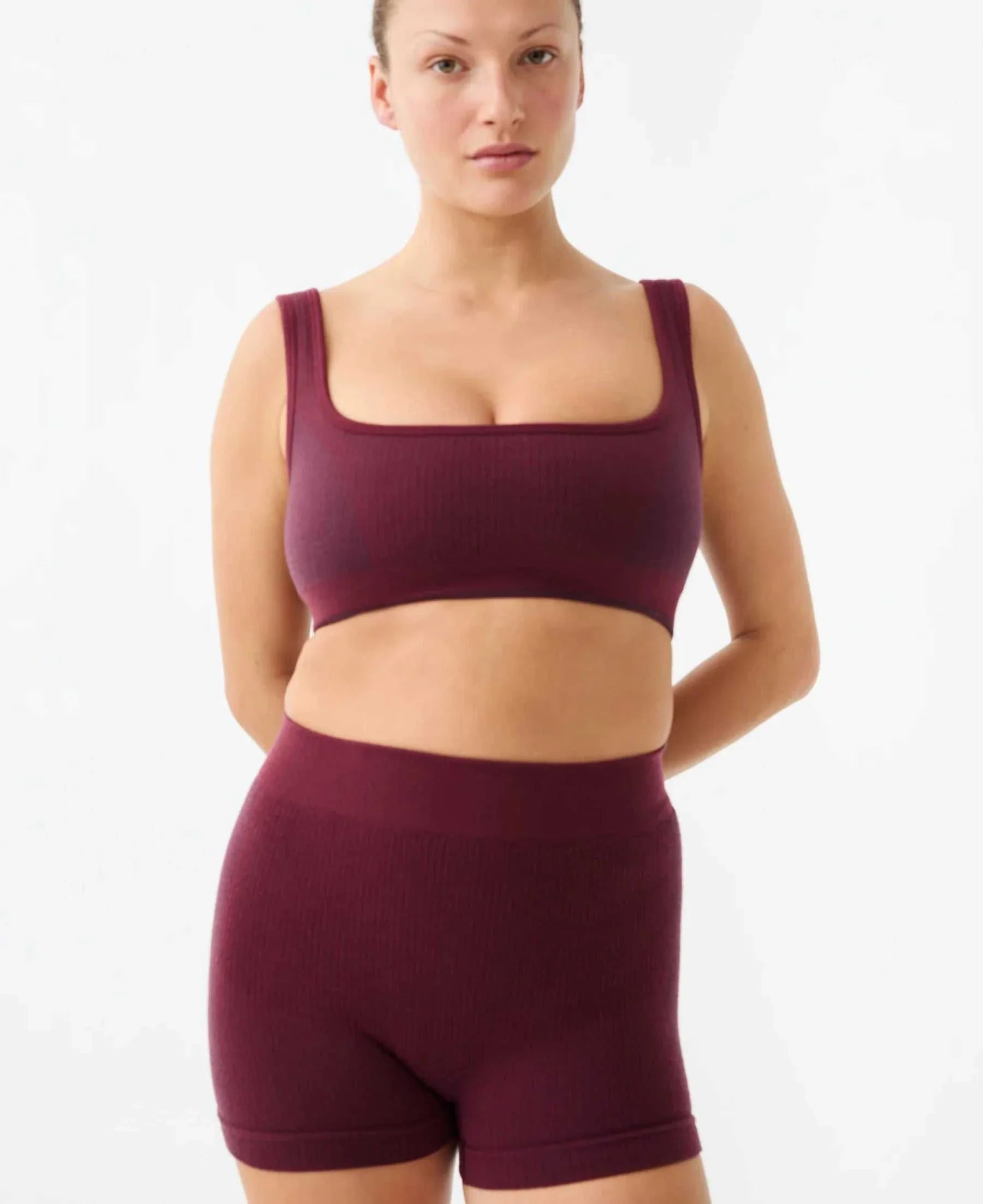 Nagnata Classic Wool Micro Short Mulberry