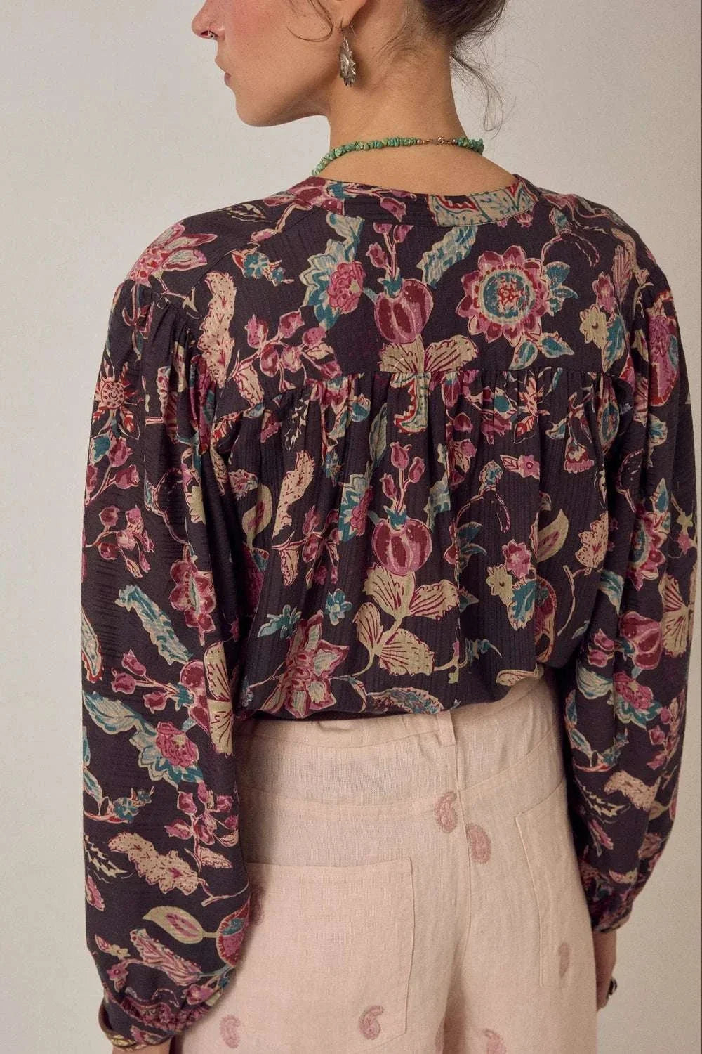 Maison Hotel Luna Blouse Wild Iris