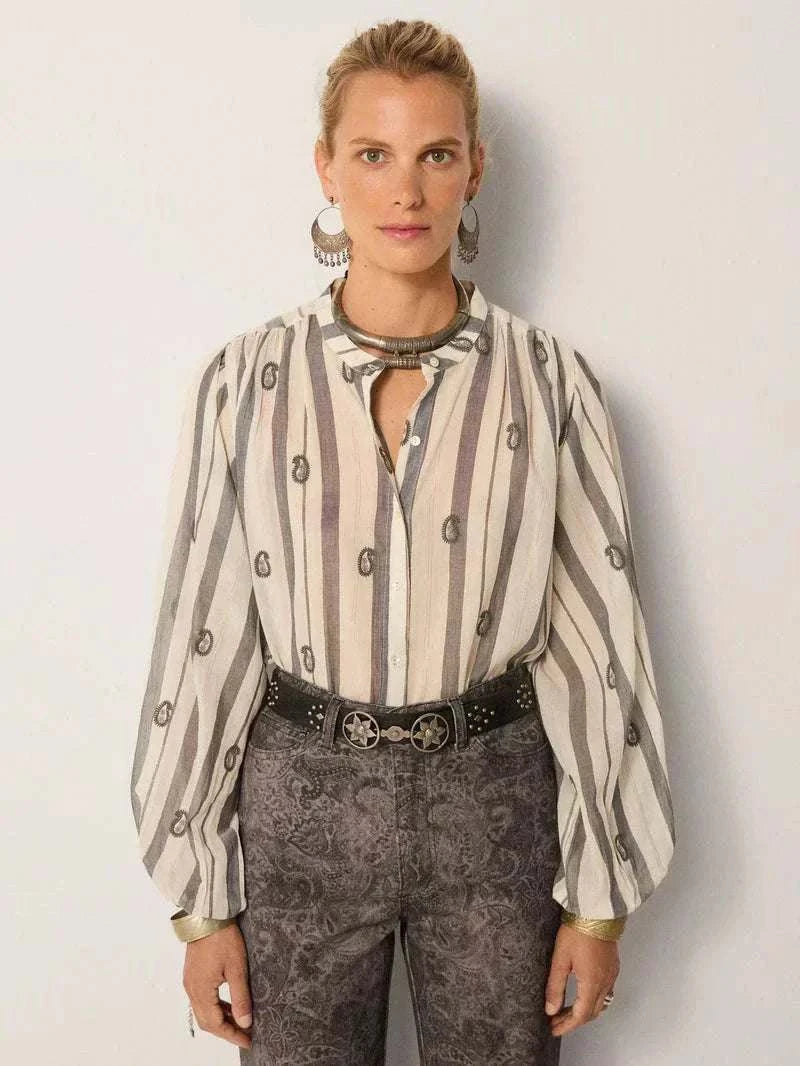 Maison Hotel Perla Blouse Ivory Paisley
