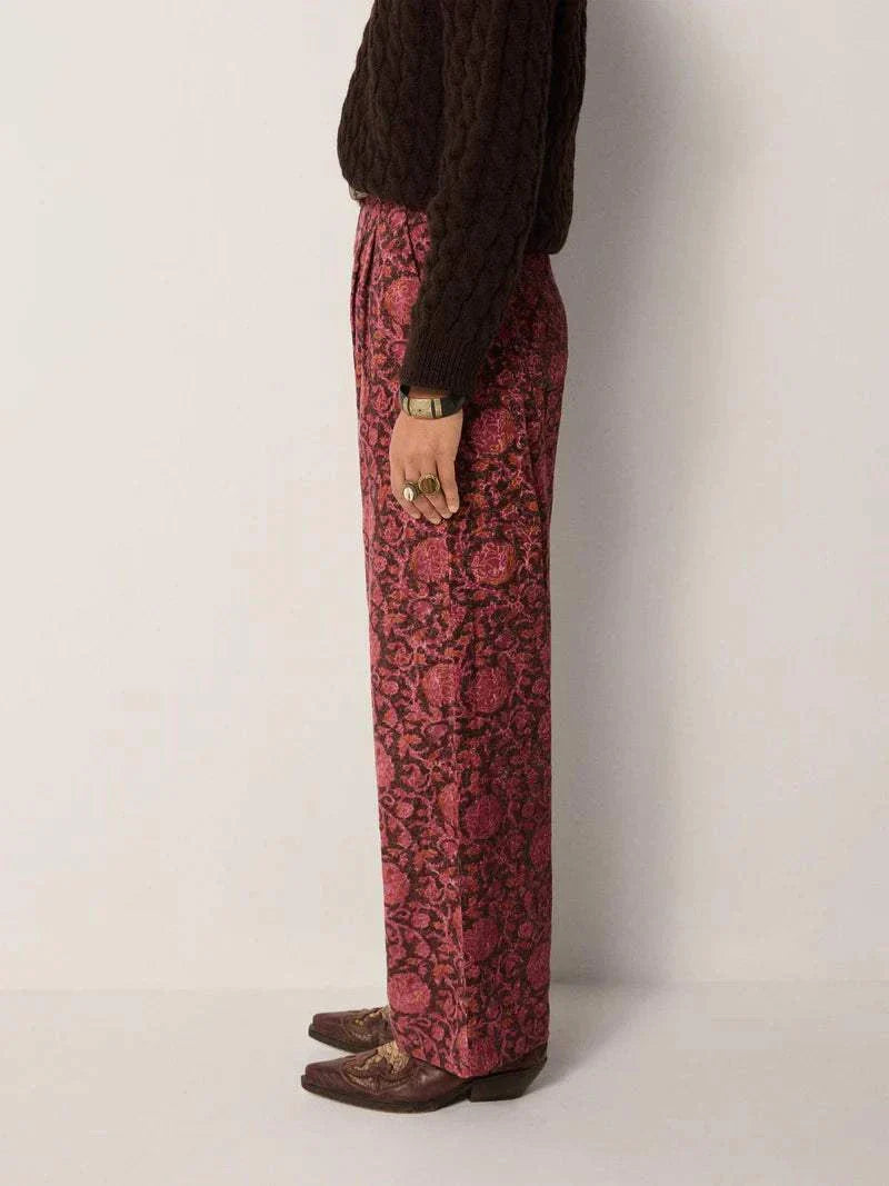 Maison Hotel Jimmy Pant Coral