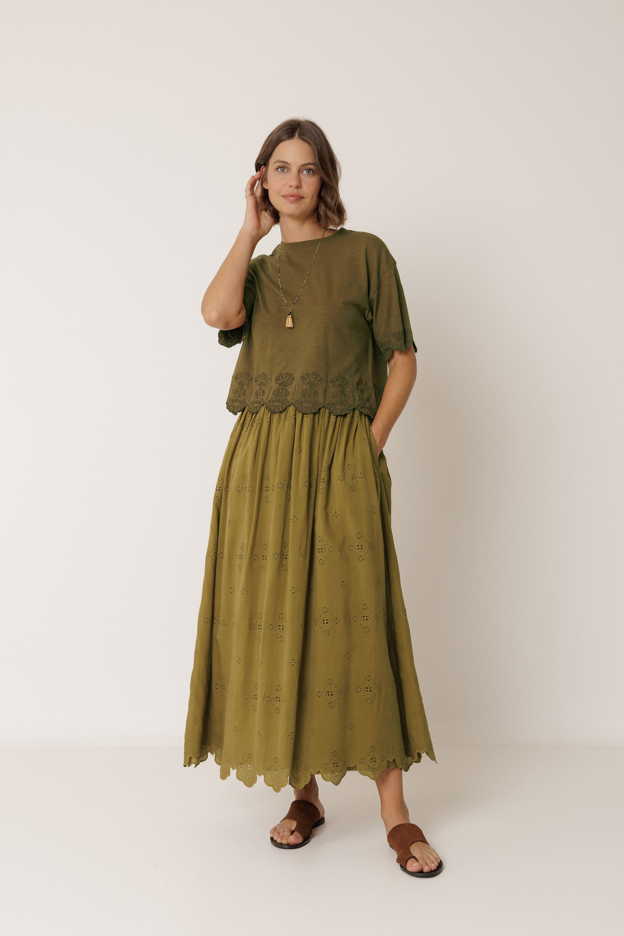 Indi and Cold Falda 703 Khaki