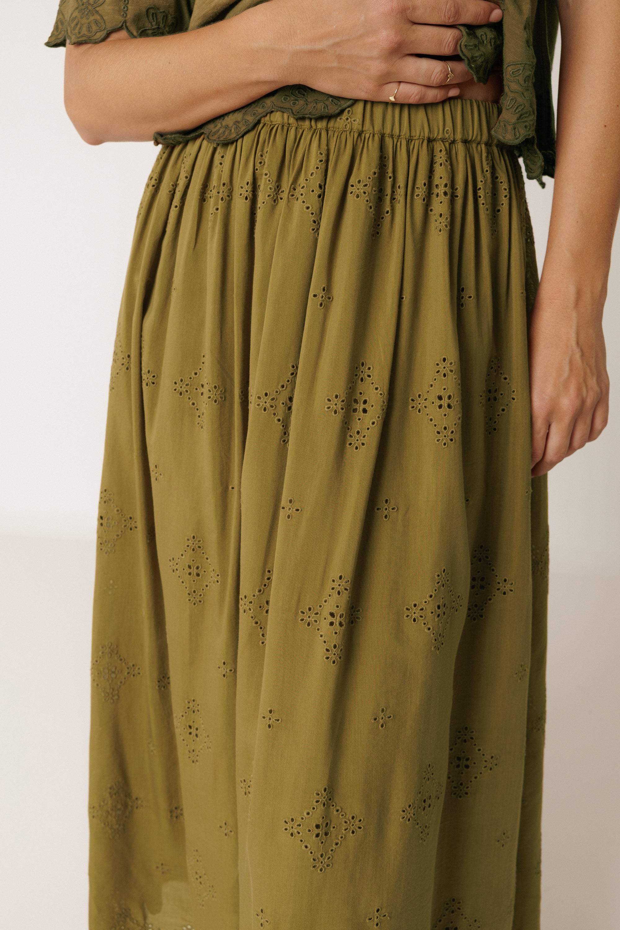 Indi and Cold Falda 703 Khaki