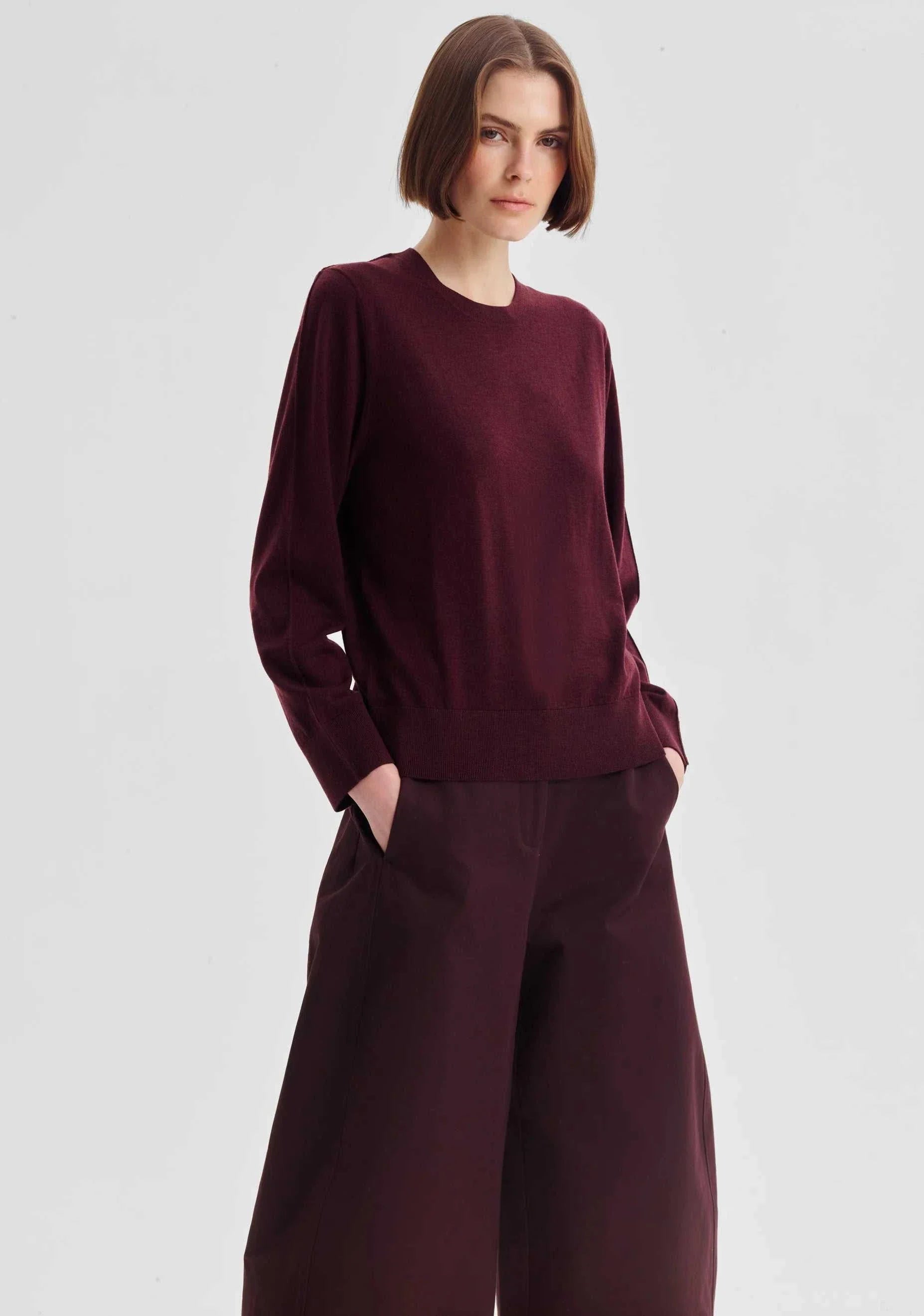 Morrison Oxford Merino Knit Pullover Pinot