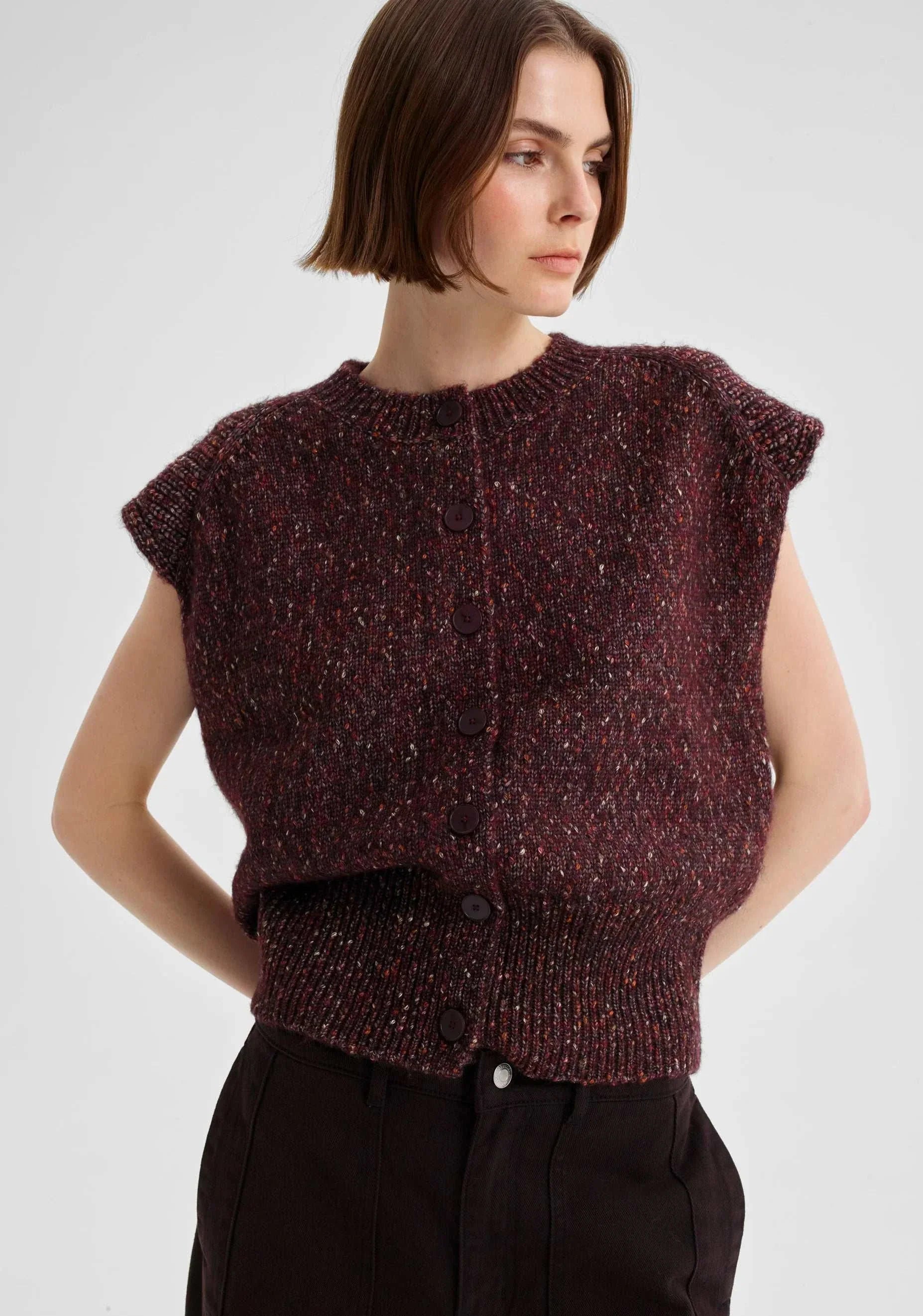 Morrison Zoe Knit Vest Boysenberry