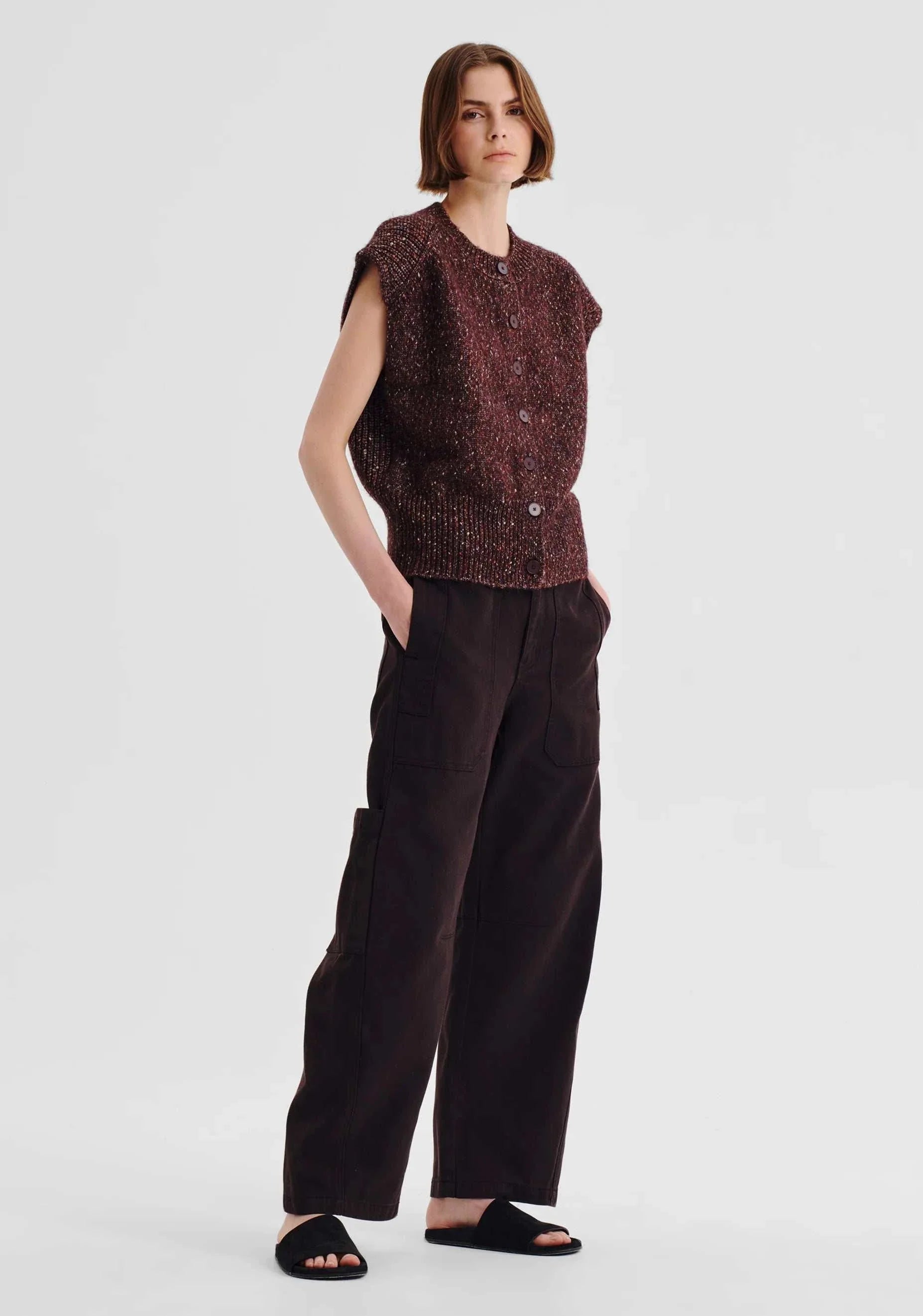 Morrison Zoe Knit Vest Boysenberry