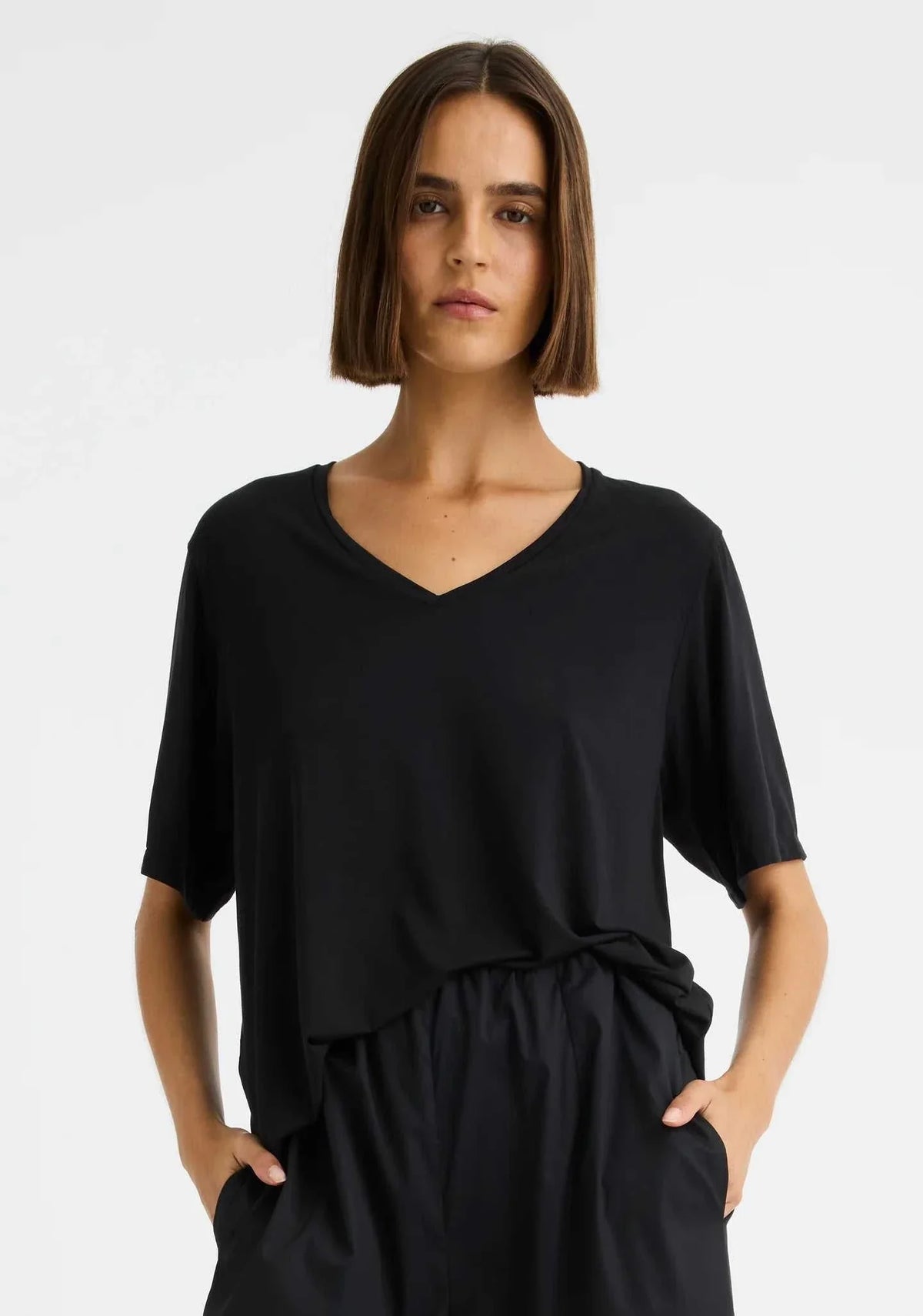 Morrison Millie V Neck Tee Black