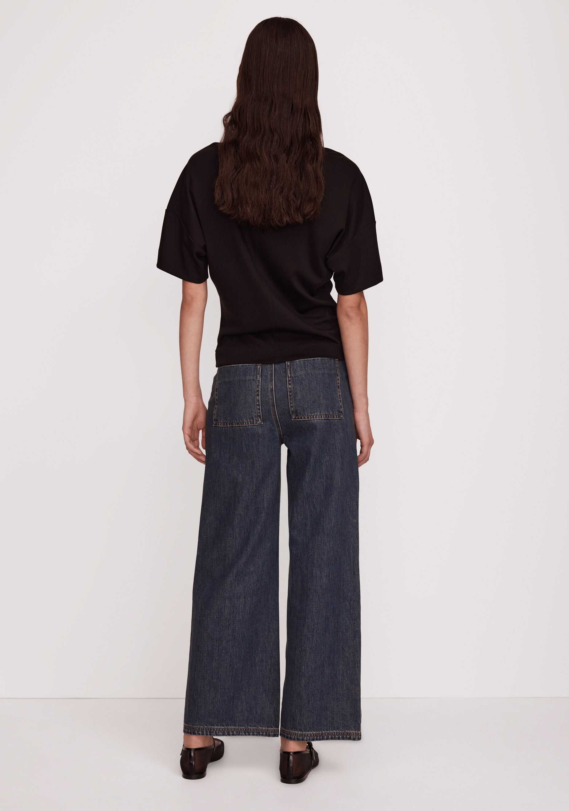 Morrison Sculpt Tee Black.