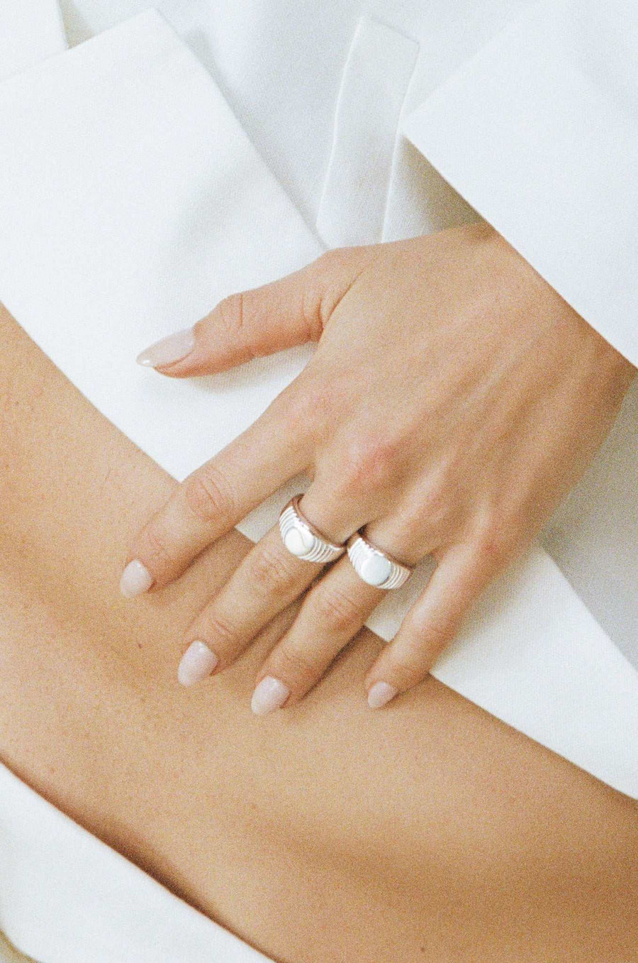 Porter Nonno Signet Ring White Gold