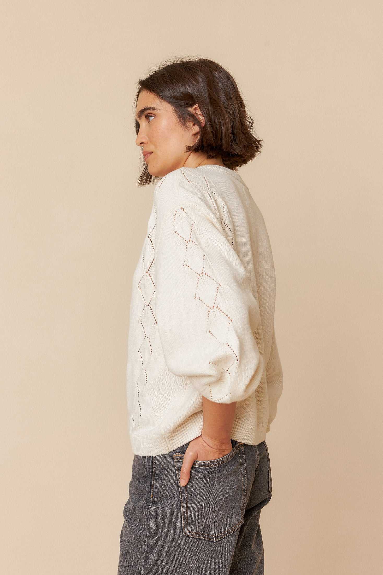 Indi and Cold 0 Blanco Cardigan