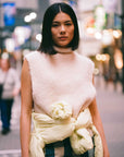 Indi and Cold Chaleco Turtle Neck Crudo