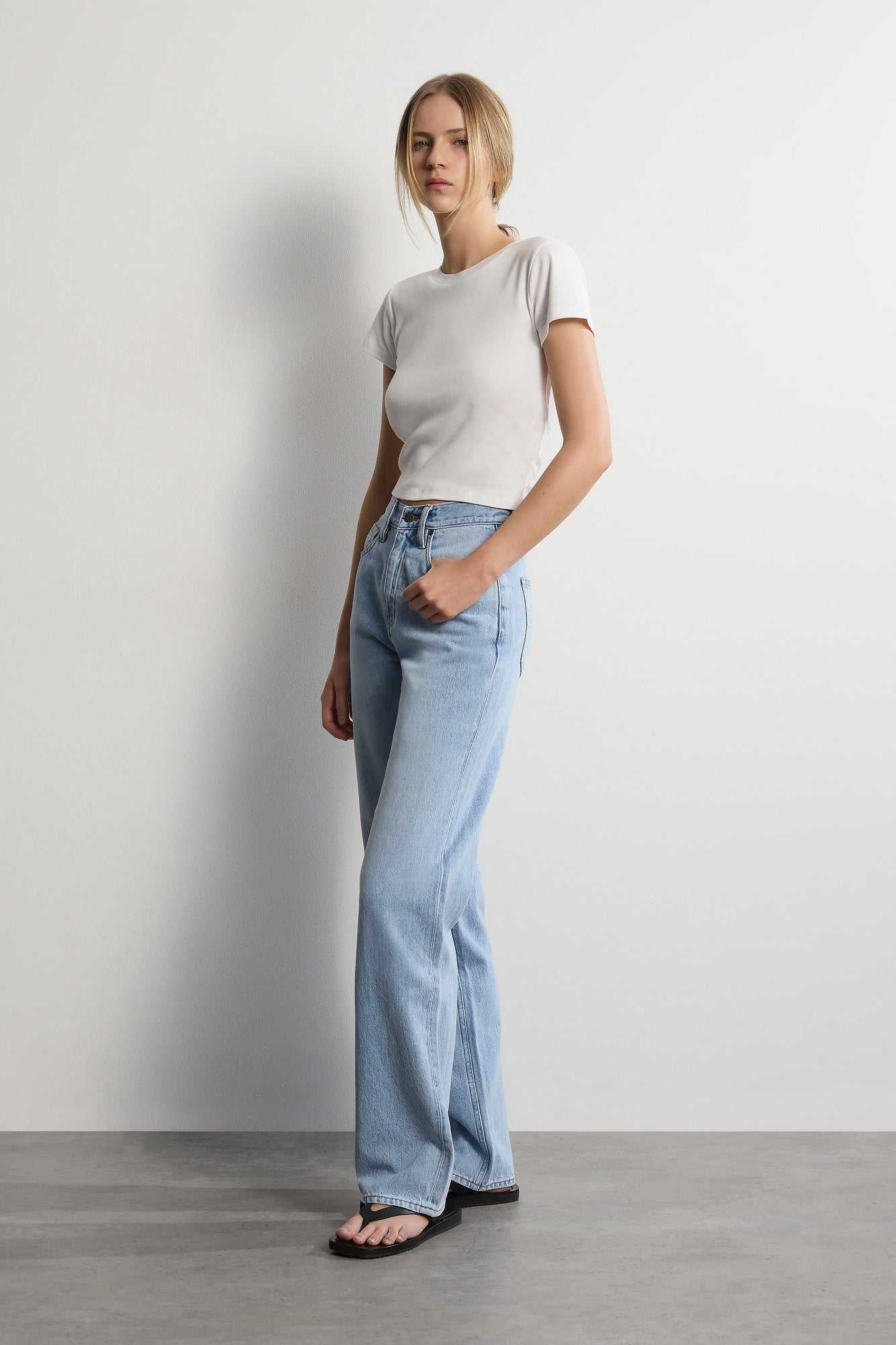 Wnsdy The Kember Tee White