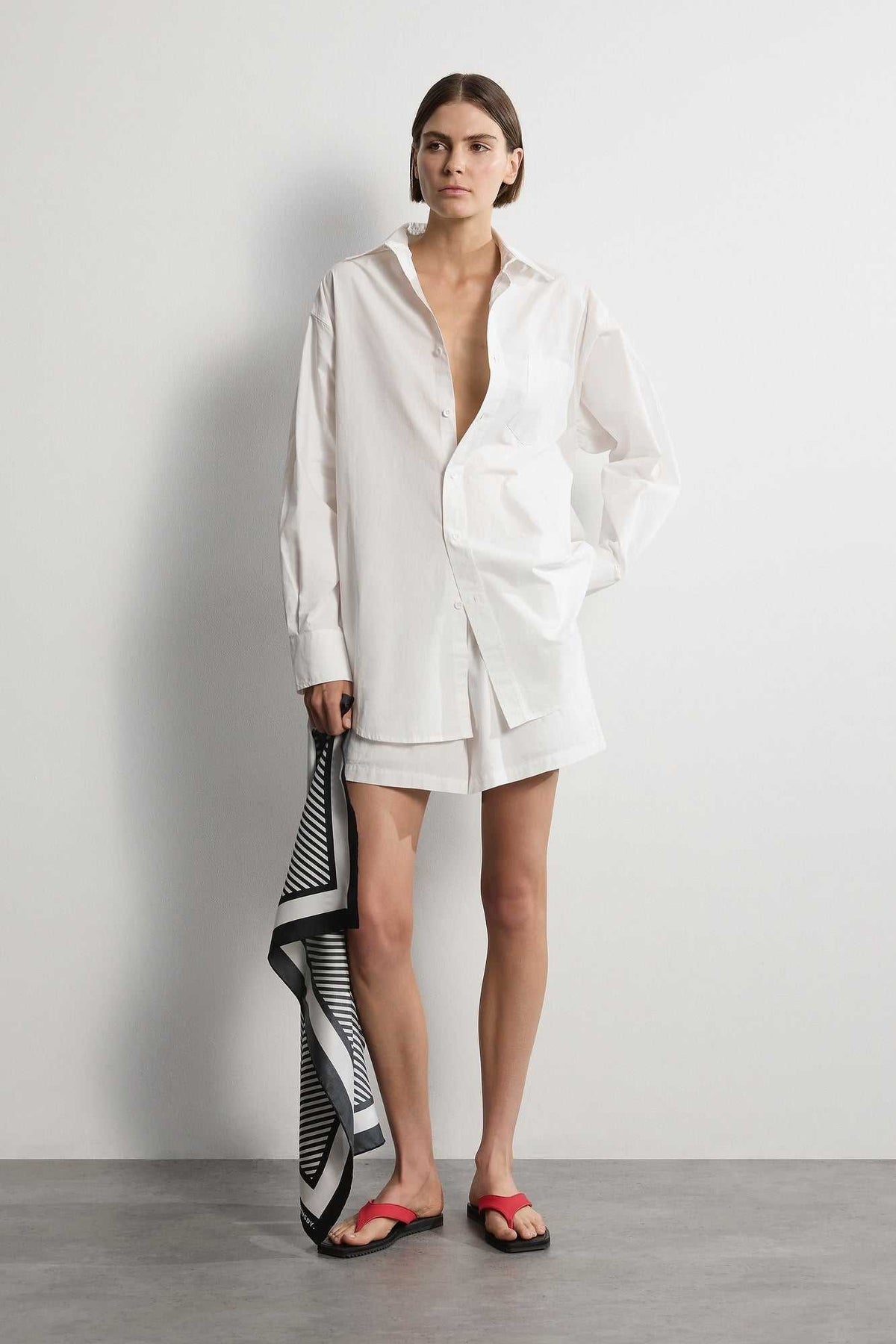 Wnsdy The Lennox Short White