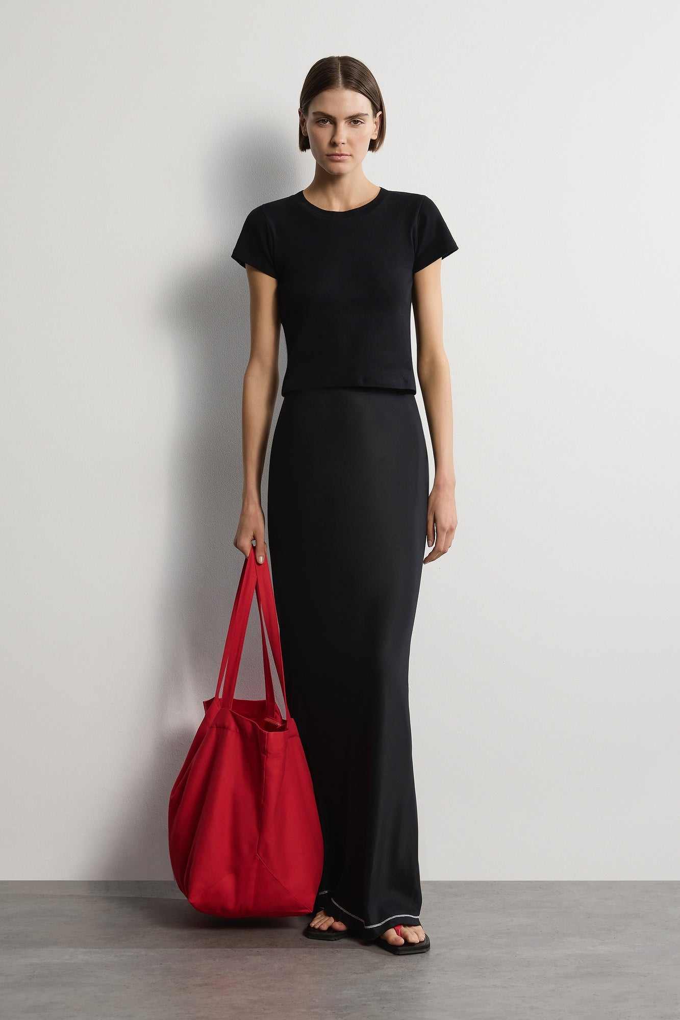 Wnsdy The Kember Tee Black