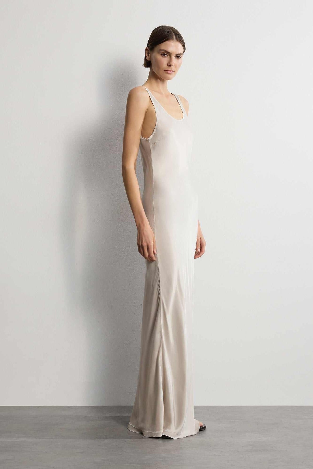 Wnsdy The Ella Dress Nude