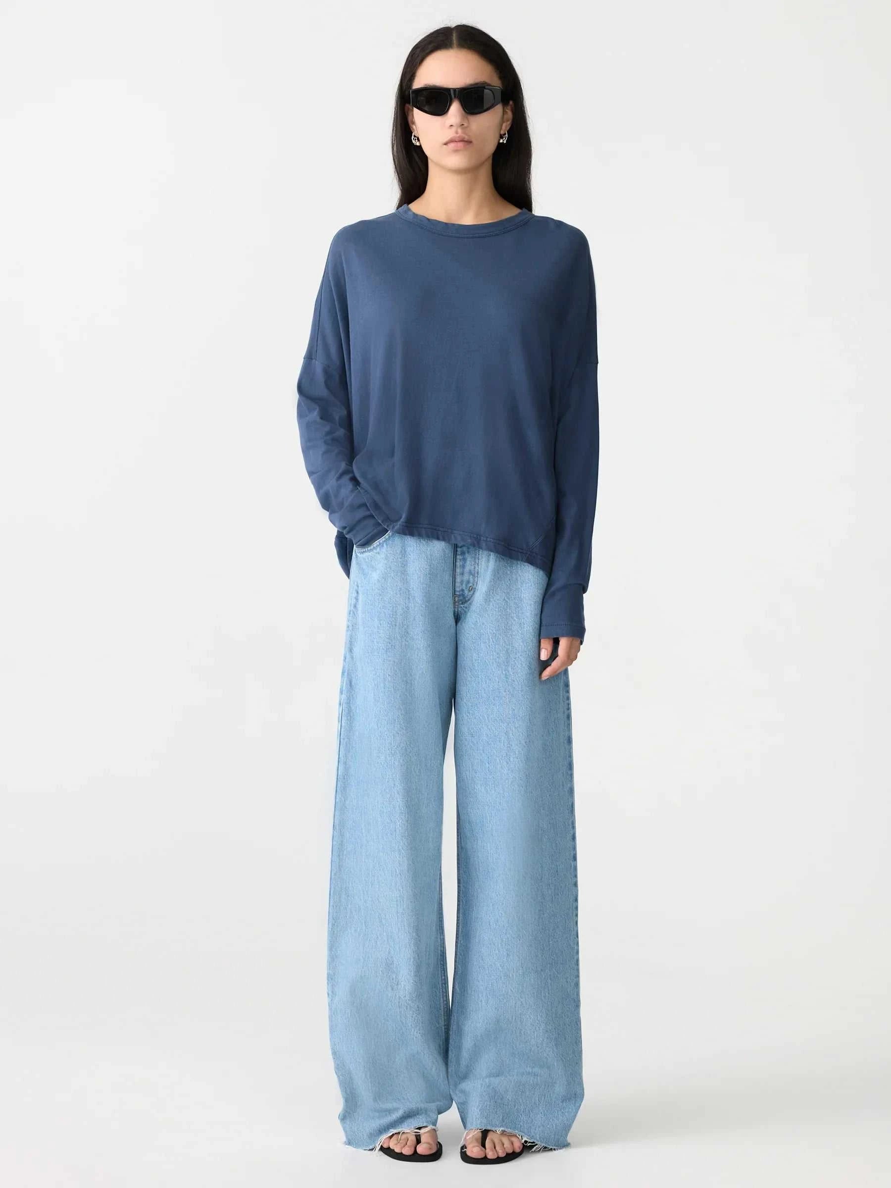 Bassike Circle Long Sleeve T Shirt Midnight Blue