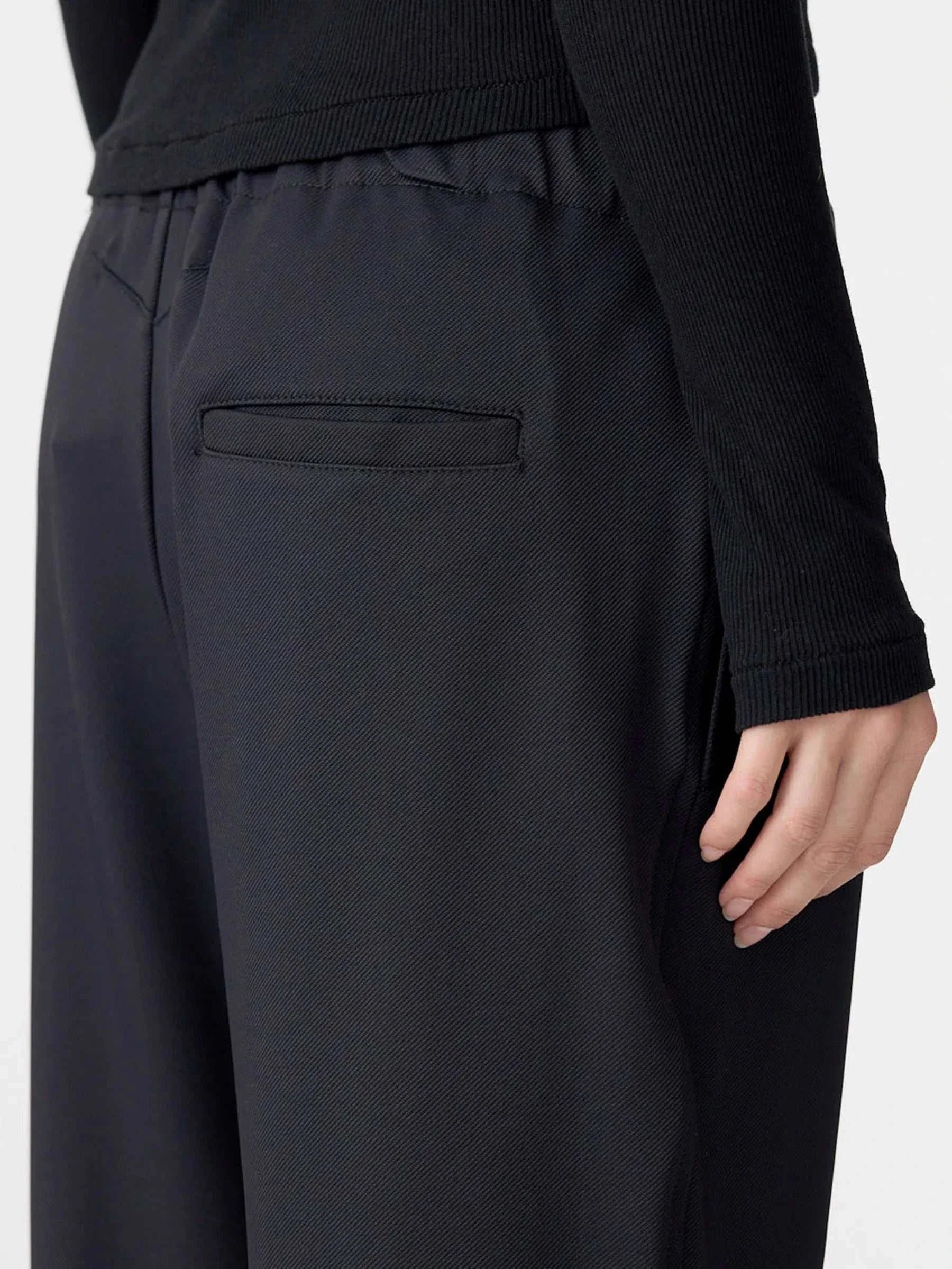 Bassike Twill Pleat Pull On Pant Black