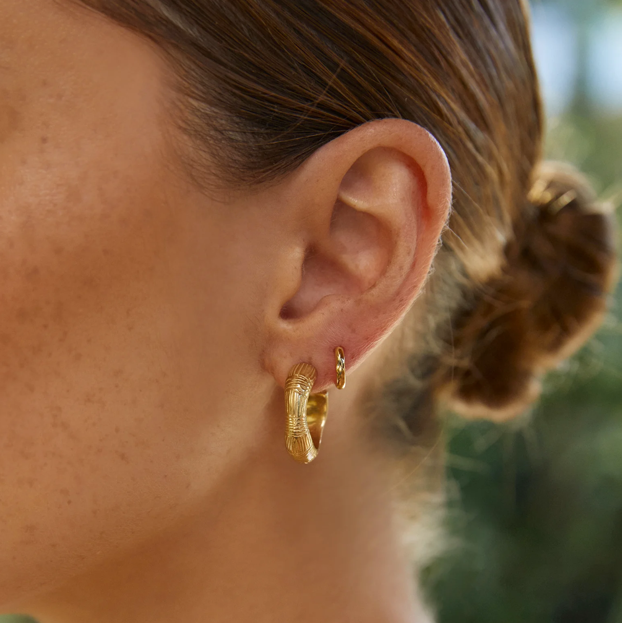 Arms Of Eve Sadie Hoop Earrings Gold 