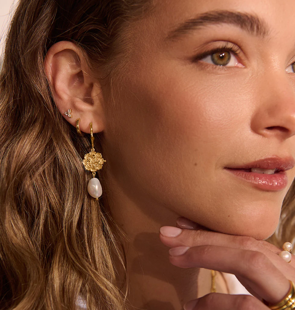 Murkani Loved Always Pearl Earring Gold Plated
