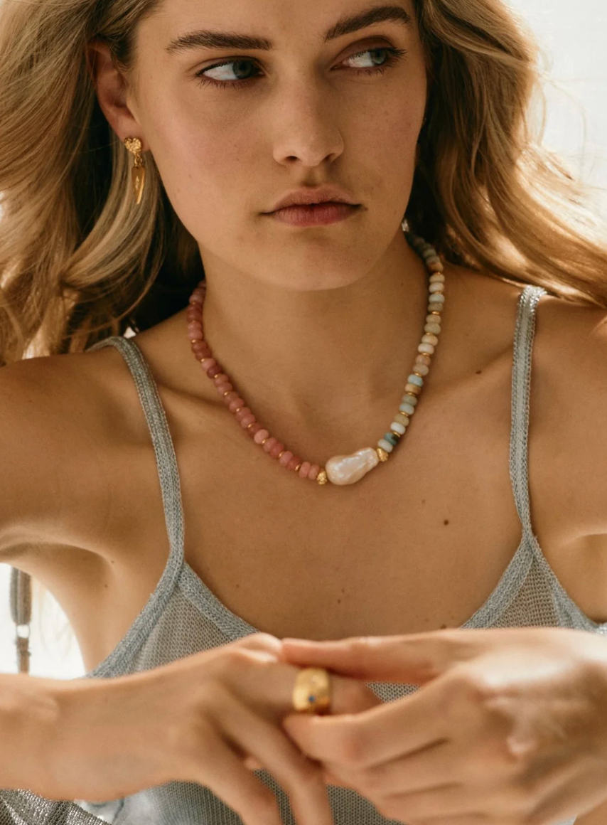 Indigo and Wolfe Tropica Necklace