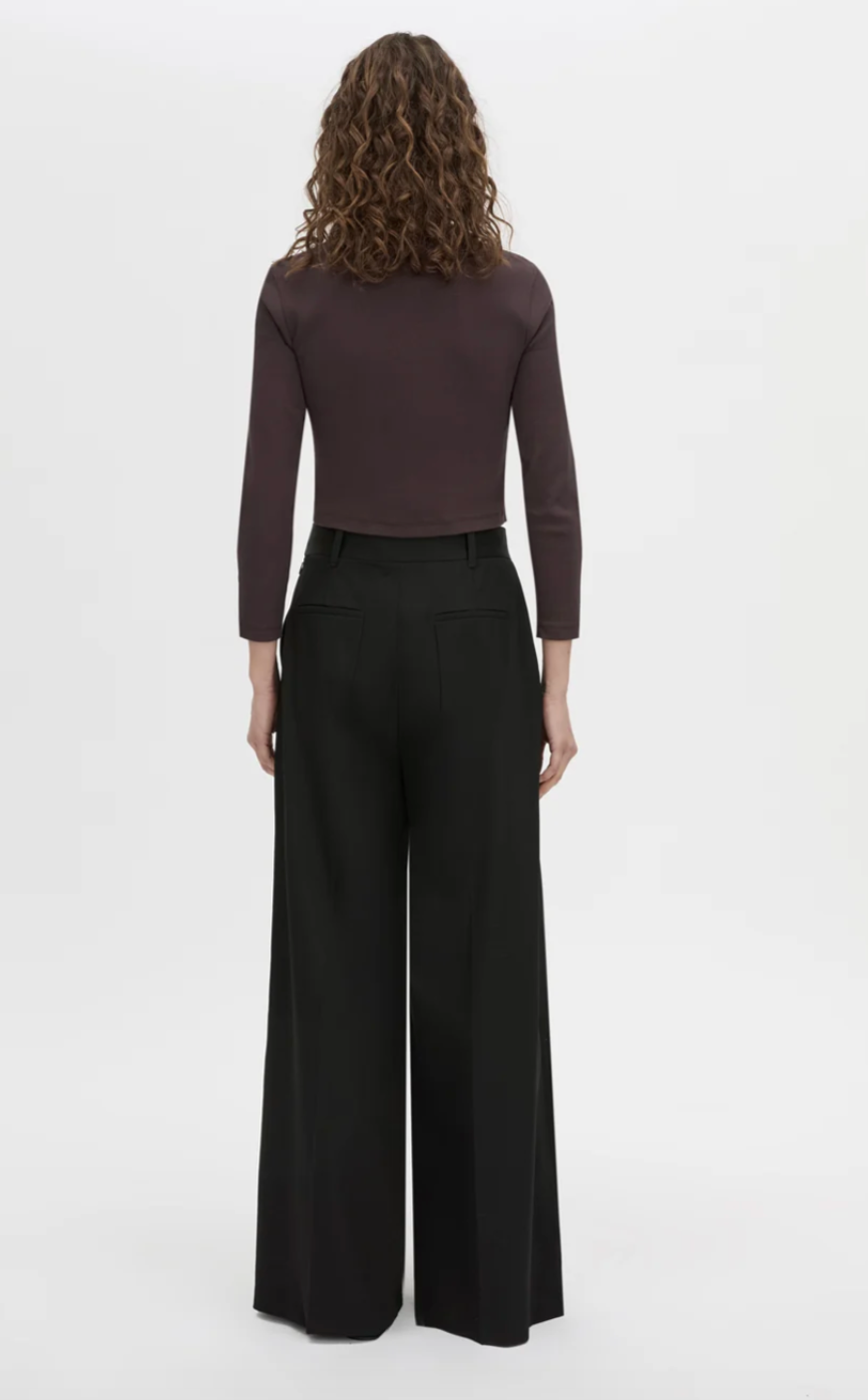 Camilla and Marc Aubrey Long Sleeve Rib Top Hickory
