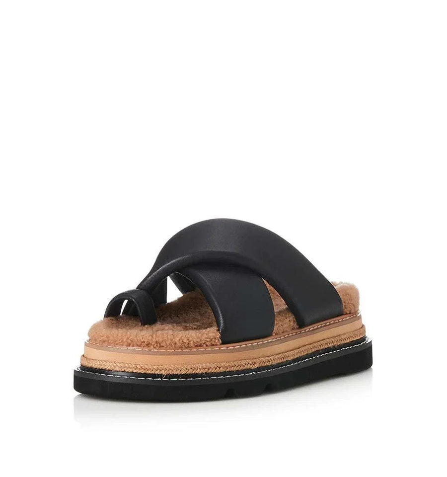 Alias Mae Venga Black Leather Shearling