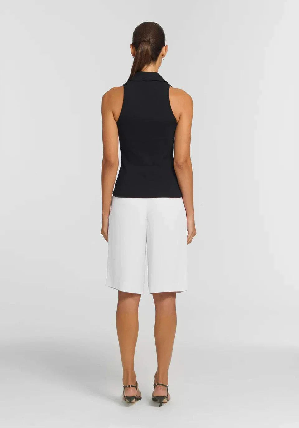 Viktoria and Woods United Top Black