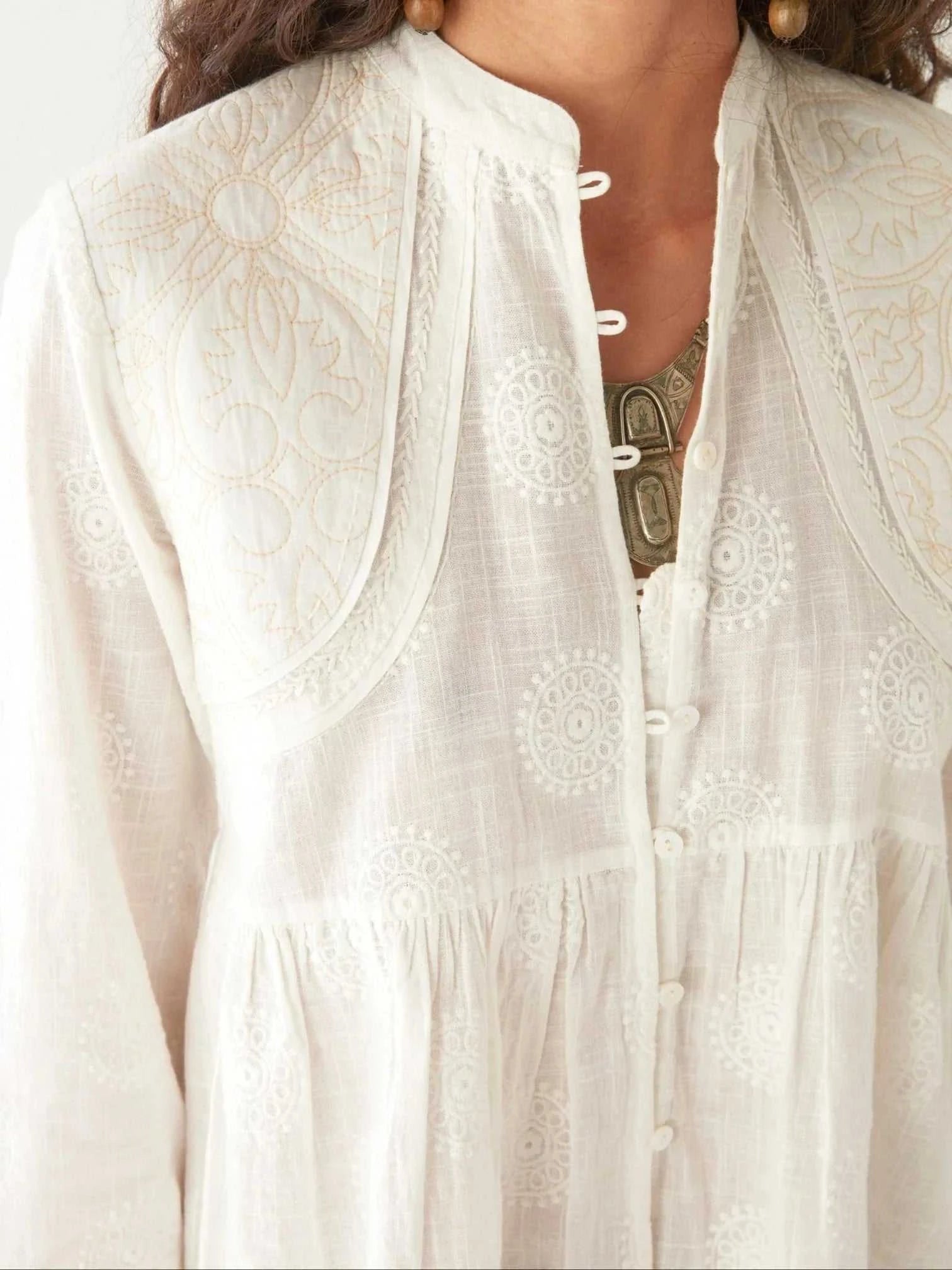 Maison Hotel Ariana Blouse Mosaique Ivory