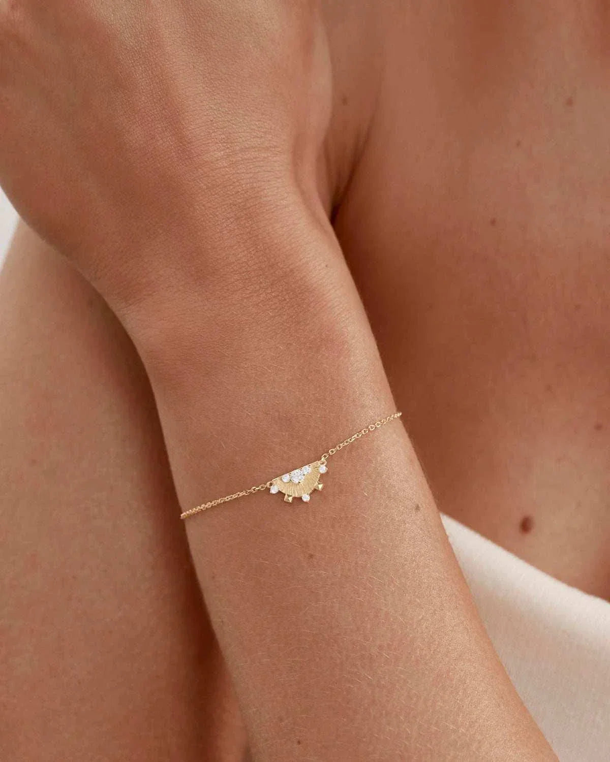 By Charlotte Lotus Rain Bracelet 18k Gold Vermeil