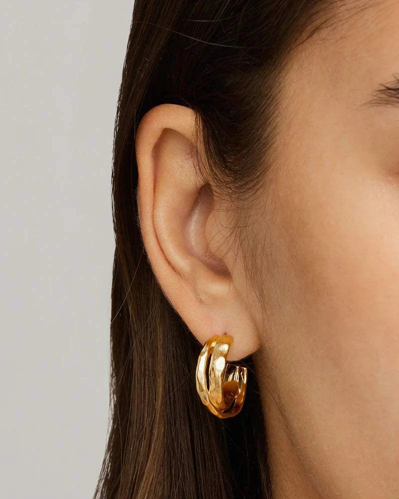 Charlotte 18k Gold Vermeil Shield Hoops