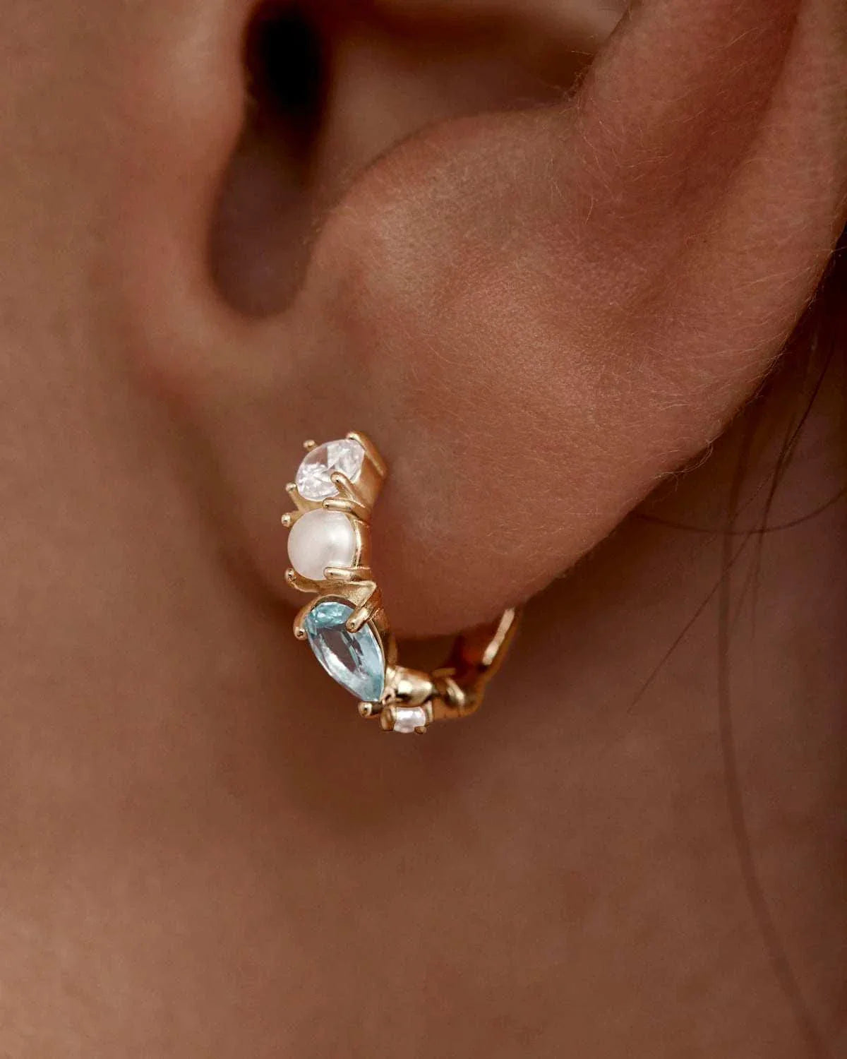 By Charlotte Breathe In Stillness Hoops 18k Gold Vermeil