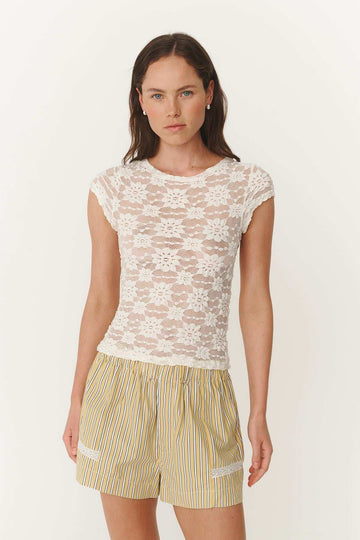 Rowie Galo Sunflower Lace Tee Creme