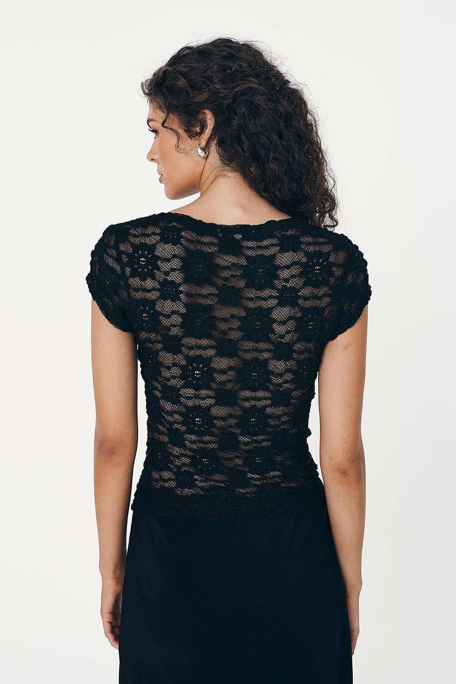 Rowie Galo Sunflower Lace Tee Noir