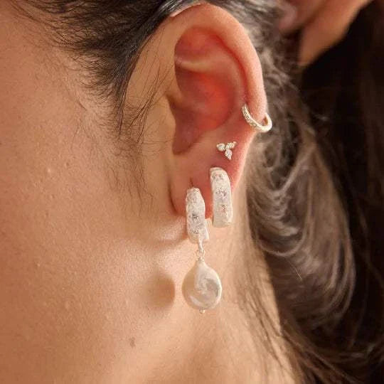 Murkani Cosmic Love Medium Earring with Pearl Silver