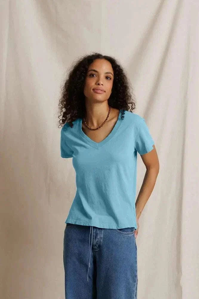 PerfectWhiteTee Hendrix Boxy V Neck Tee Milky Blue