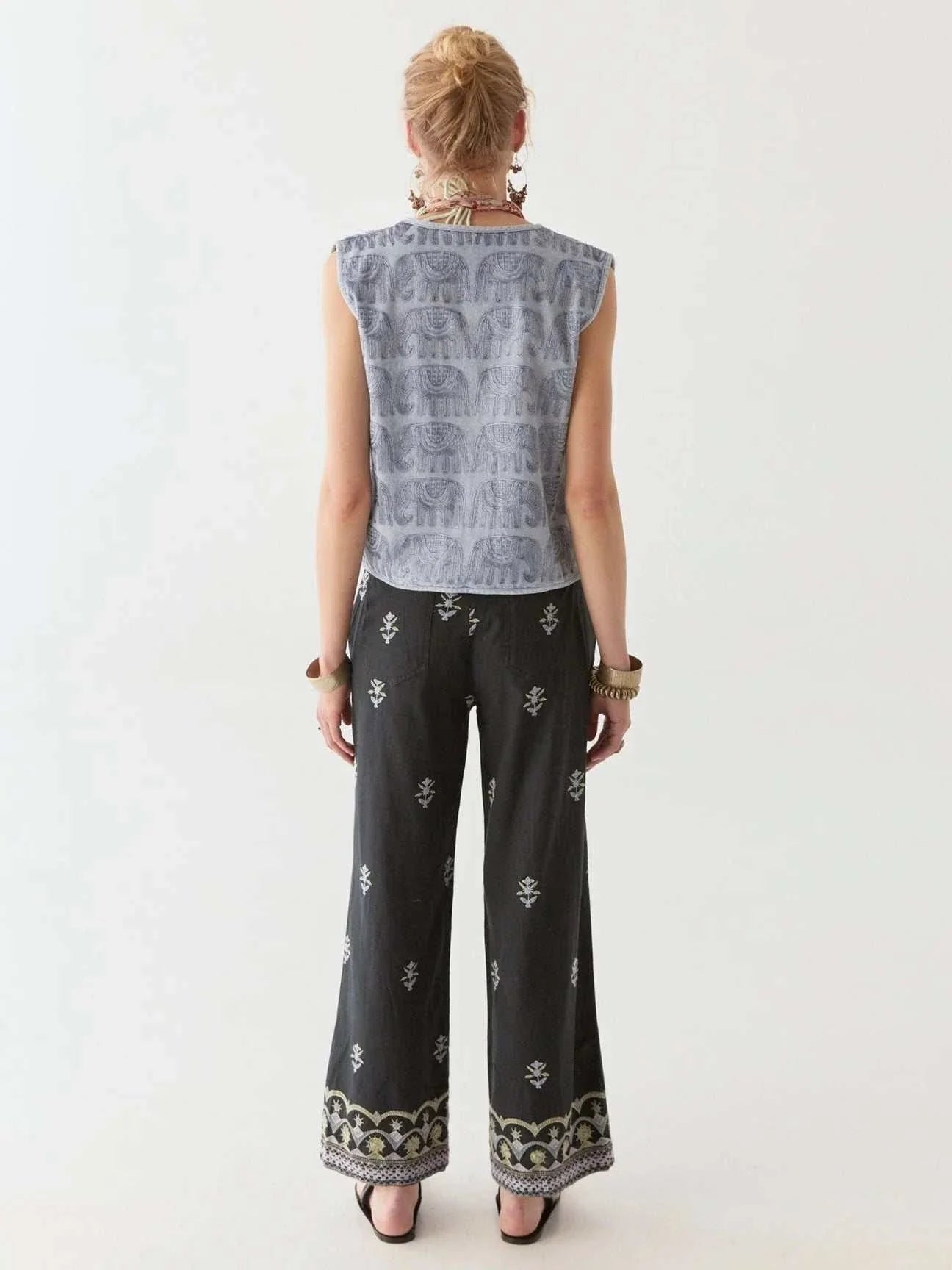 Maison Hotel Jack Vest Seven Nation