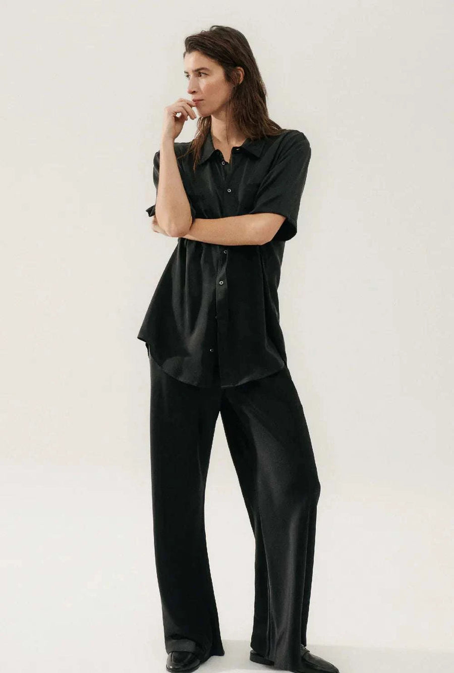 Silk Laundry Short Sleeve Boyfriend Shirt Black