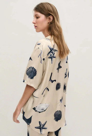 Silk Laundry Short Sleeve Boyfriend Shirt Seashells