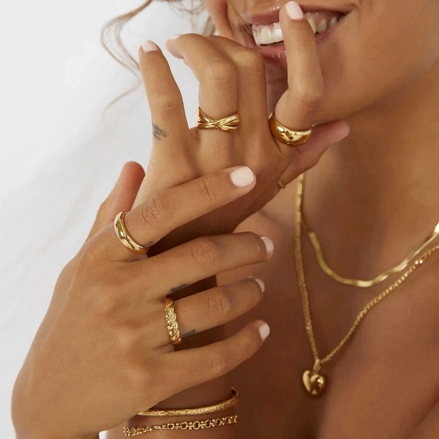 Arms of Eve Nahla Ring Gold