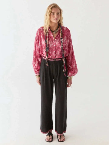 Maison Hotel Naty Blouse Paisley Dream Pink City
