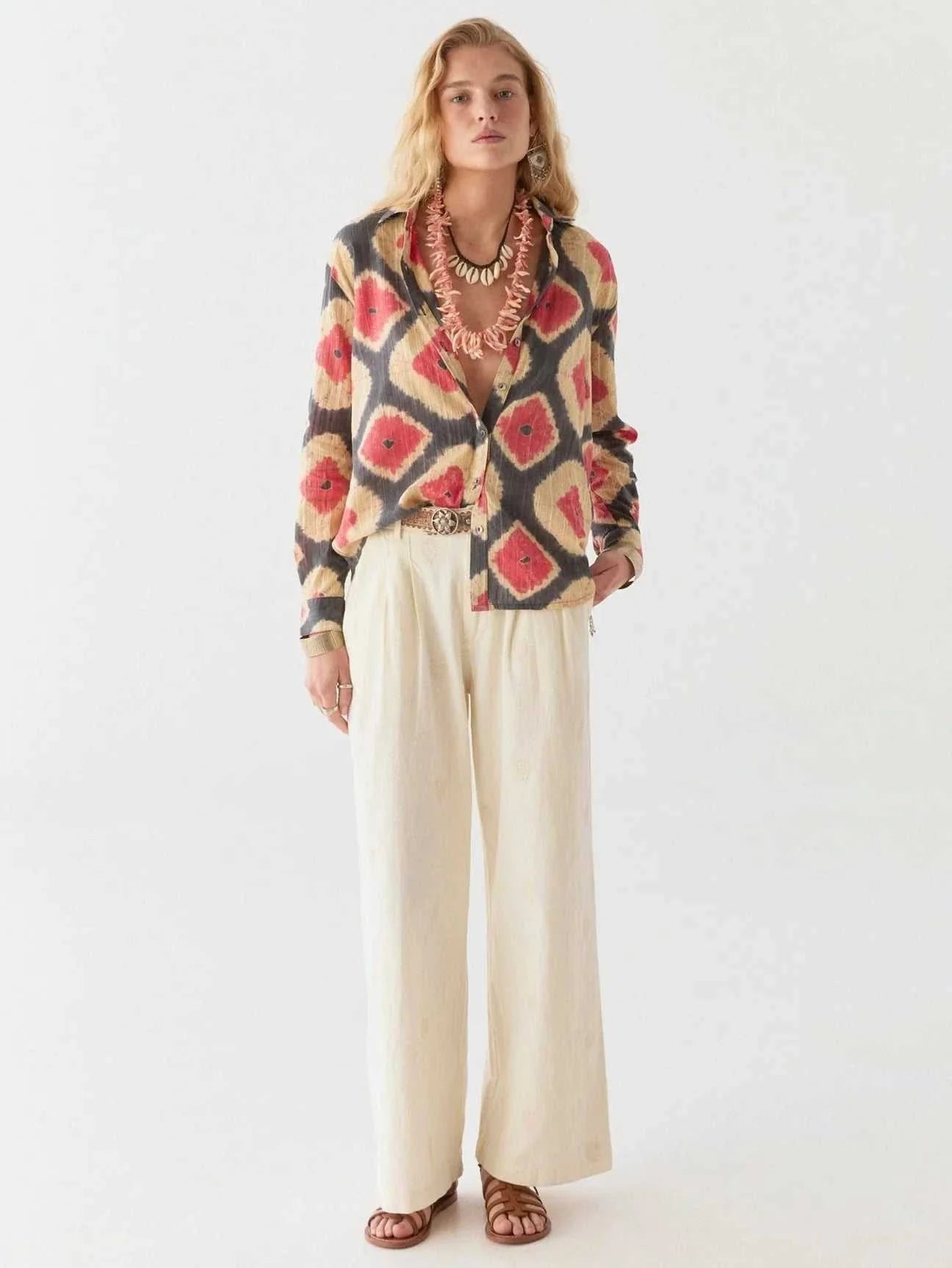 Maison Hotel Rusty Blouse Casiopea Volcano