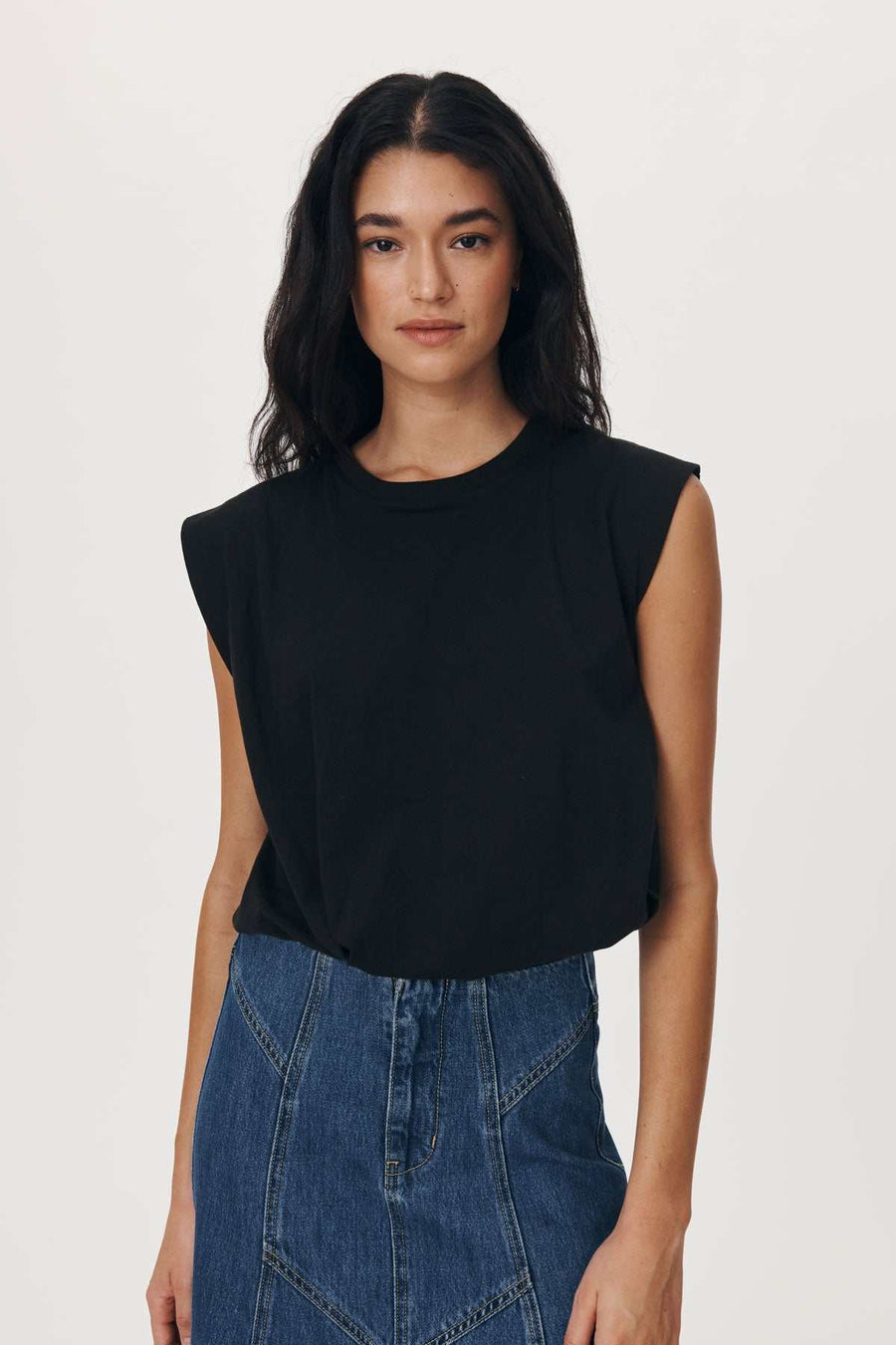 Rowie Sampson organic Tee Washed Black