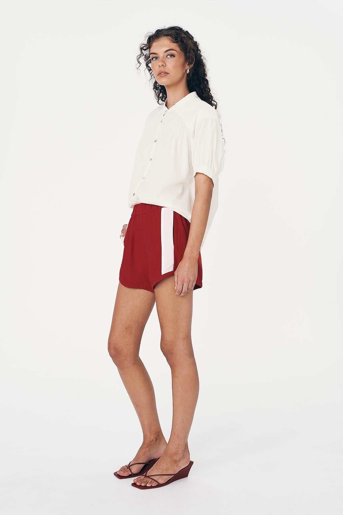 Rowie Simone Linen Shorts Siren Red