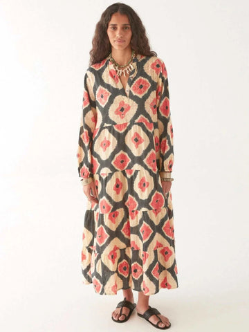 Maison Hotel Teo Dress Casiopea Volcano