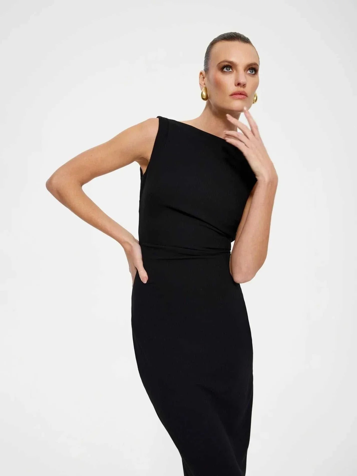 Effie Kats Verona Gown Black