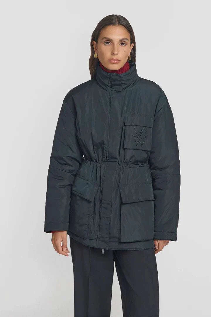 Viktoria and Woods Aerodynamic Puffer Black