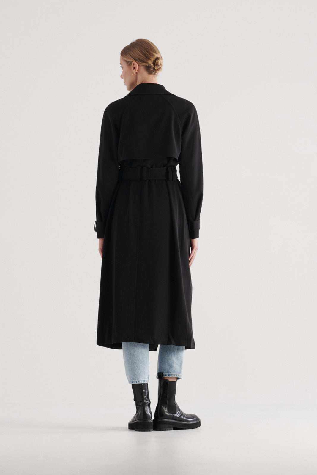 Elka Collective Studio Trench Black