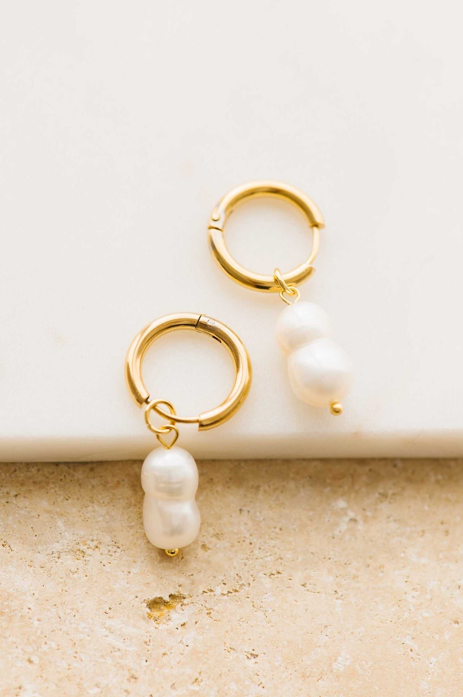 Indigo and Wolfe Auden Earrings Gold