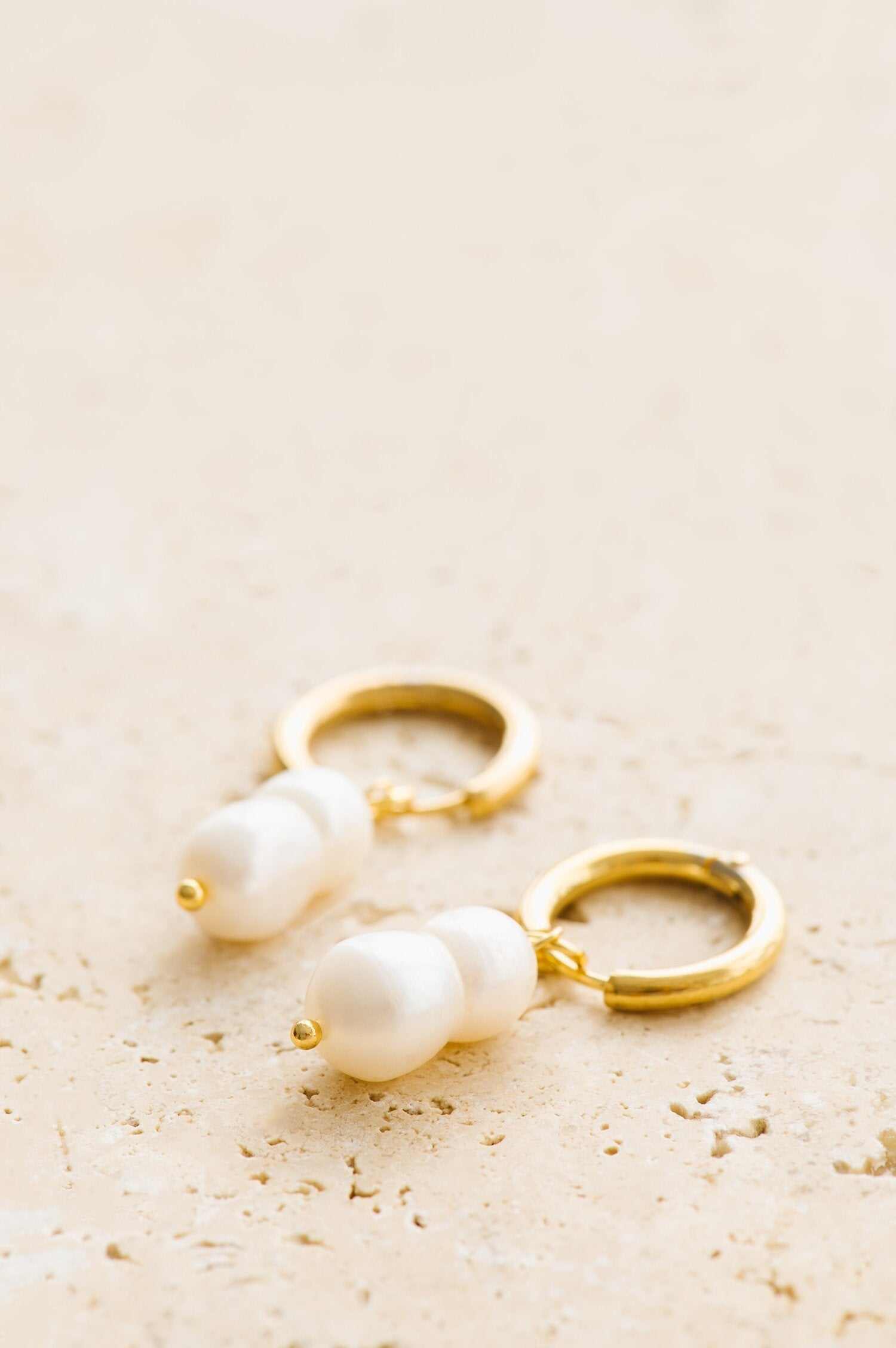 Indigo and Wolfe Auden Earrings Gold