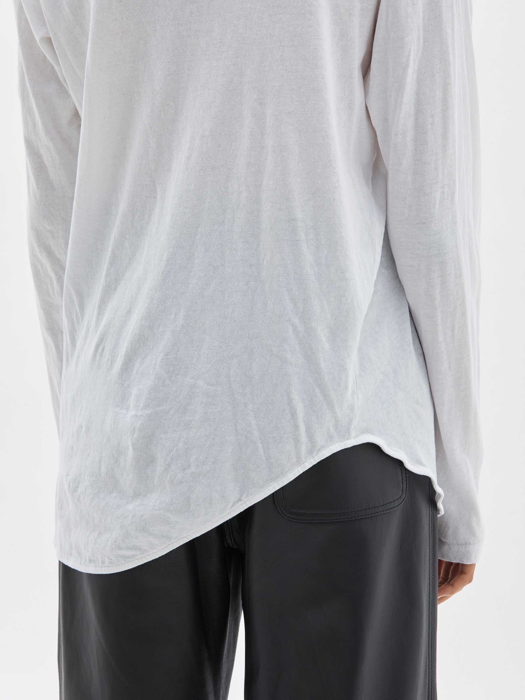 Bassike Regular Scoop Hem Long Sleeve T.Shirt White